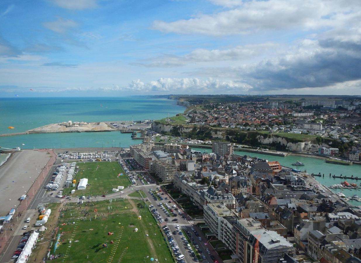 Toutes Voiles Dehors - Vue Mer & Chateau - Cosy Dieppe Exterior foto